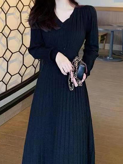 A-Line High Waisted Pleated Solid Color V-Neck Midi Dresses Sweater Dresses