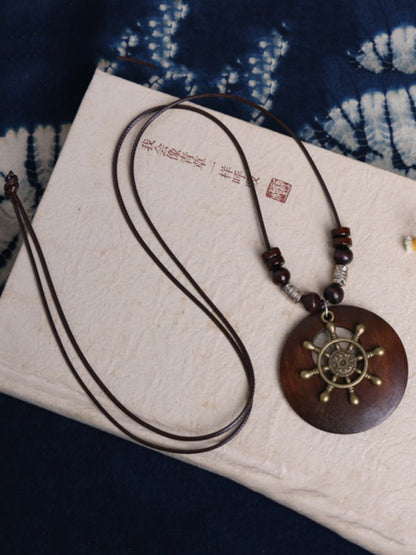 Vintage Alloy Leaf Wooden Pandent Necklace