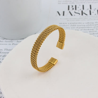 Simple Style Grid Braid Bangle For Women In 304 Stainless Steel With 18K Real Gold Electroplated Finish
