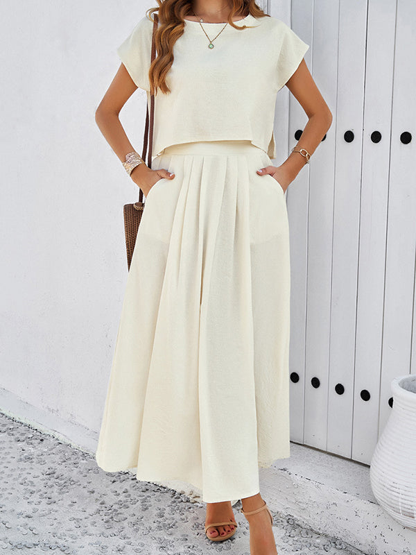 Loose Solid Color Round-Neck T-Shirt Top + Pleated Pockets A-Line Skirts Bottom Two Pieces Set