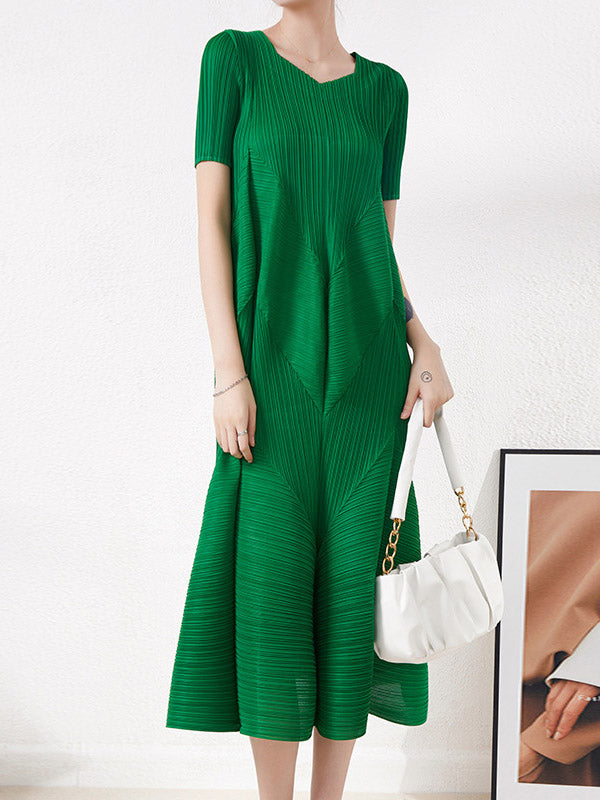 High Waisted Loose Pleated Solid Color Round-Neck Midi Dresses