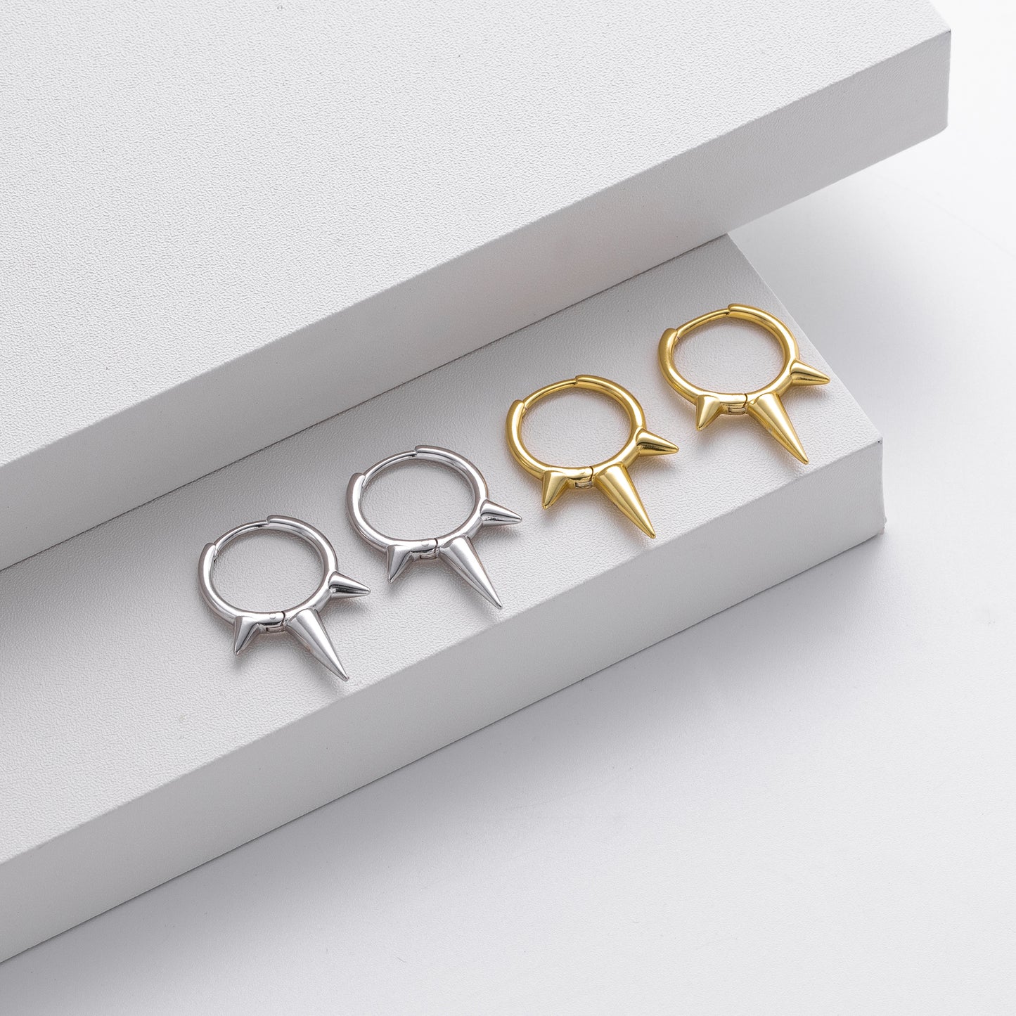 Conical 925 Sterling Silver Earrings For Women With 18K Gold Plating 0.03µm Thickness