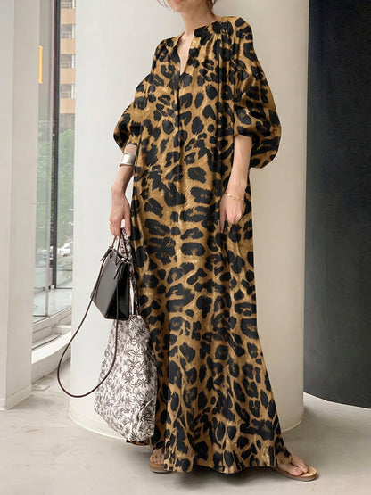 Half Sleeves Loose Contrast Color Leopard Pleated V-Neck Maxi Dresses