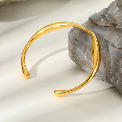 For Women Irregular Electroplated Bangle Made Of 304 Stainless Steel With 18K Real Gold Plated PVD Coated Finish