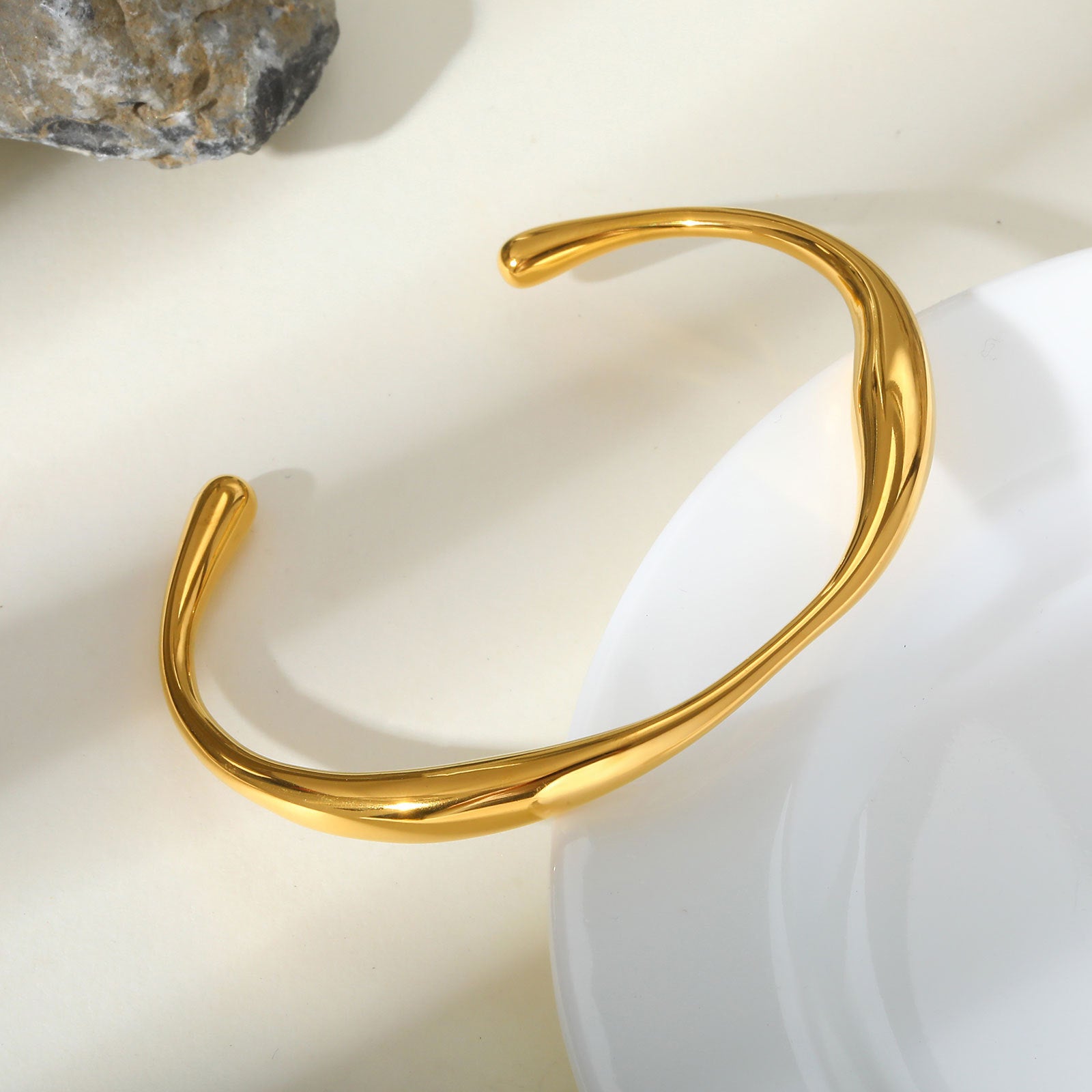 For Women Irregular Electroplated Bangle Made Of 304 Stainless Steel With 18K Real Gold Plated PVD Coated Finish