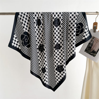Silk Scarf In Wine Red Featuring Printing And Lines, Made Of Polyester, Perfect For Autumn