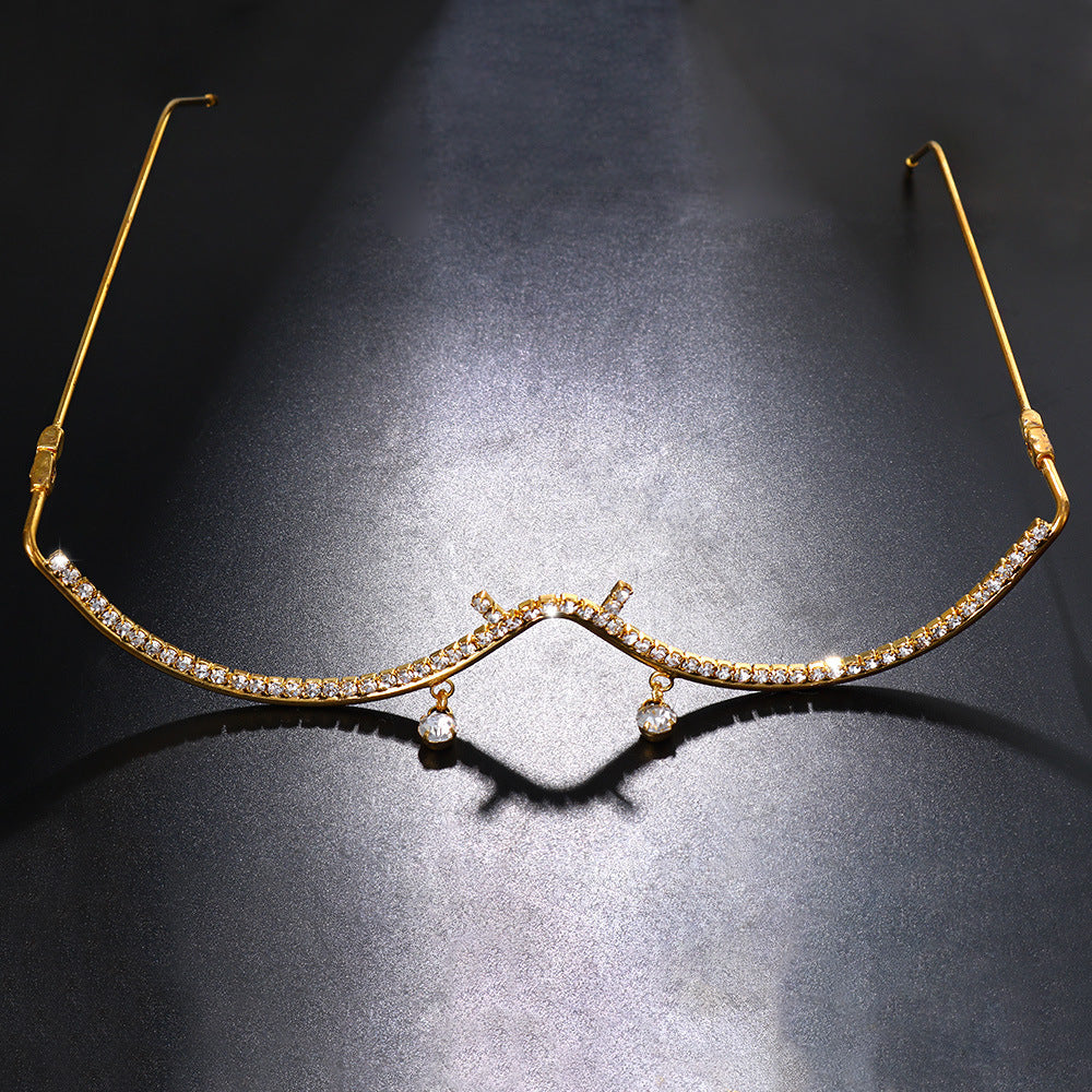 Women’s Square Full Frame Glasses With Crystal Lens Material In Gold, Perfect For Summer