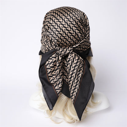Silk Scarf In Wine Red Featuring Printing And Lines, Made Of Polyester, Perfect For Autumn