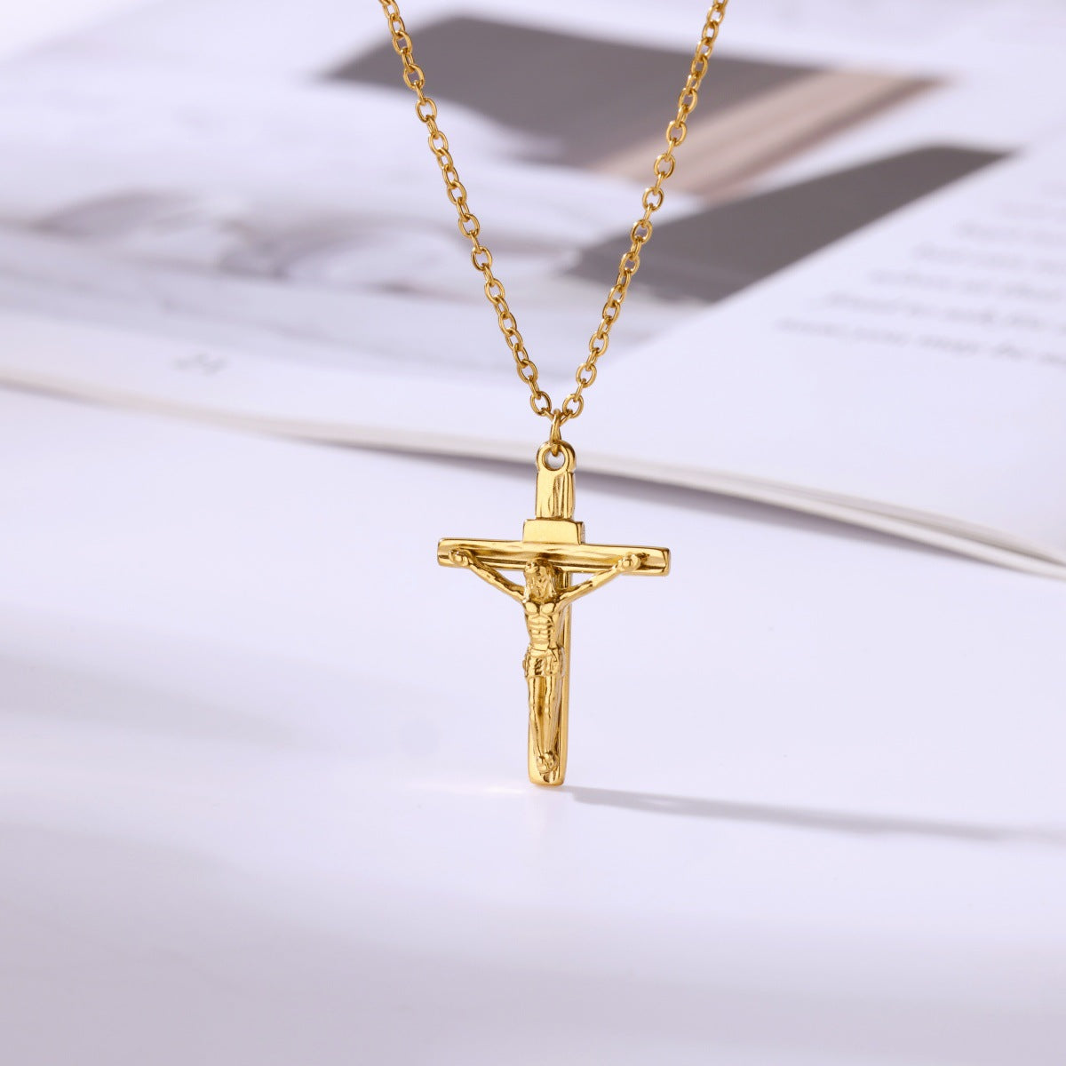 Punk Style Cross Necklace For Men And Women, 18K Real Gold Plated On Durable 304 Stainless Steel