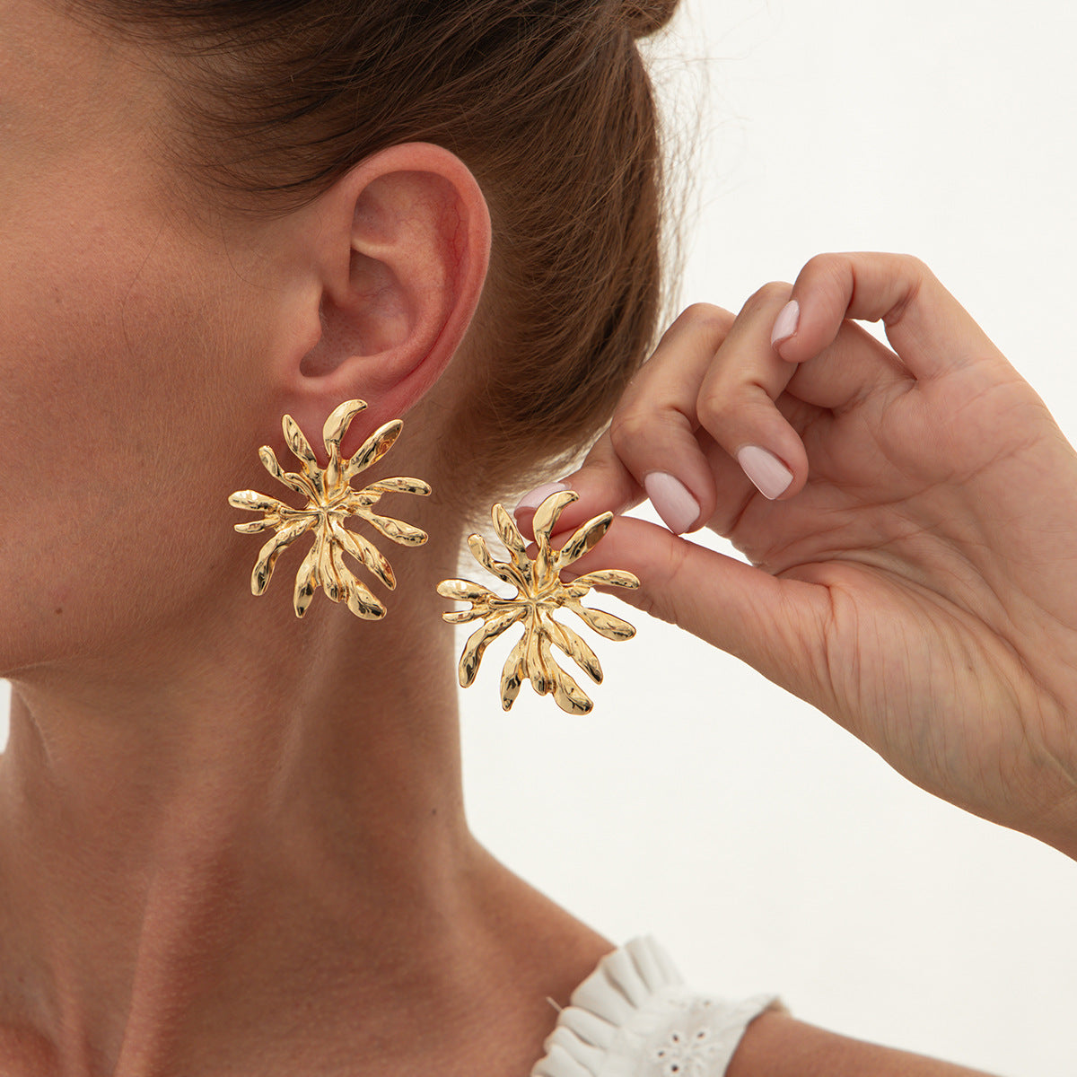 Asymmetrical Flowers Stud Earrings For Women In Zinc Alloy With Golden Plated Electroplated Finish