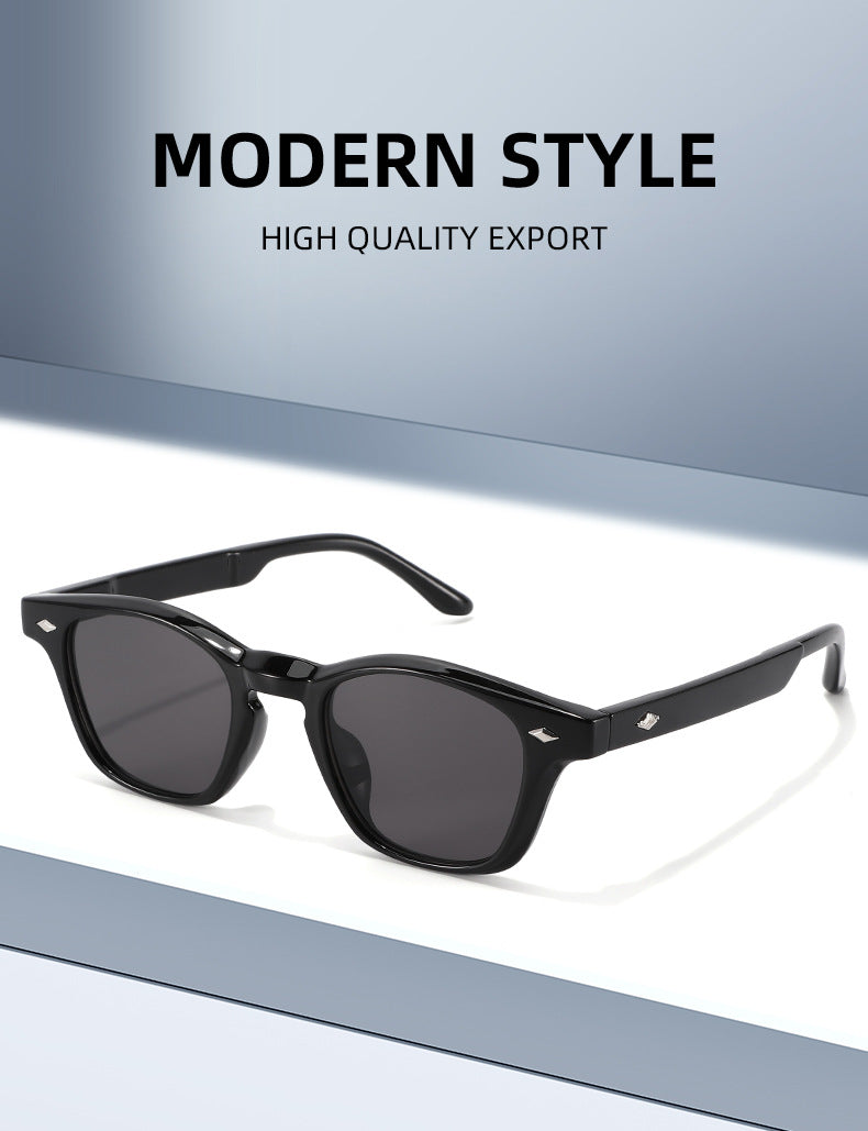 Unisex Round Frame Full Frame Sunglasses With PC Lens Material In Black, Ideal For Spring
