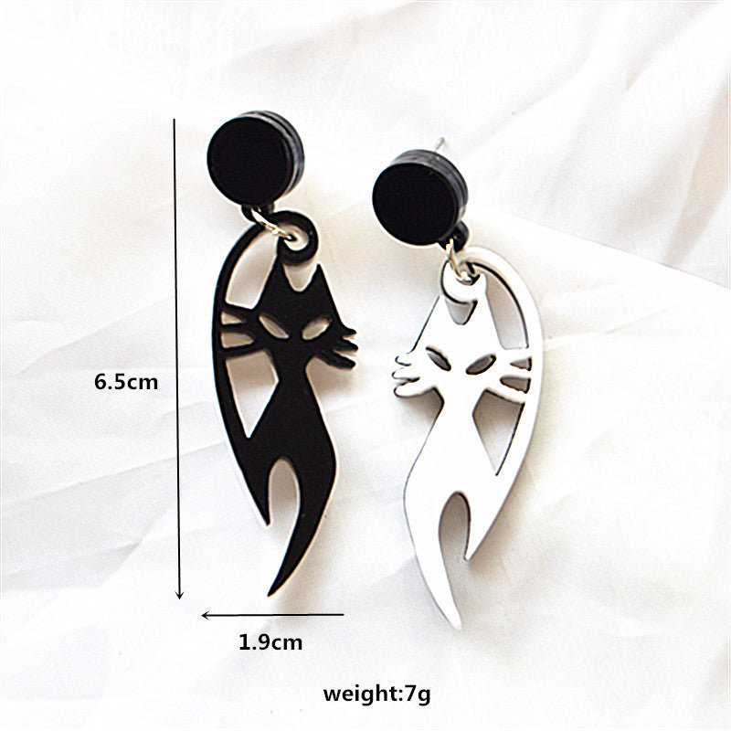 Cute Asymmetrical Acrylic Animal Earrings For Women In Daily Style With White K Plated Material