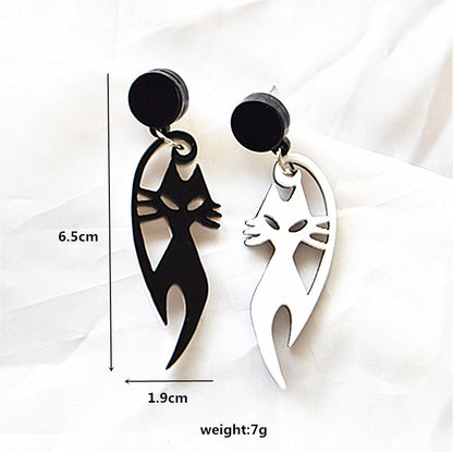 Cute Asymmetrical Acrylic Animal Earrings For Women In Daily Style With White K Plated Material