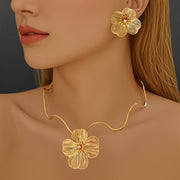 71#T3126 Gold Set (Necklace + Earrings)