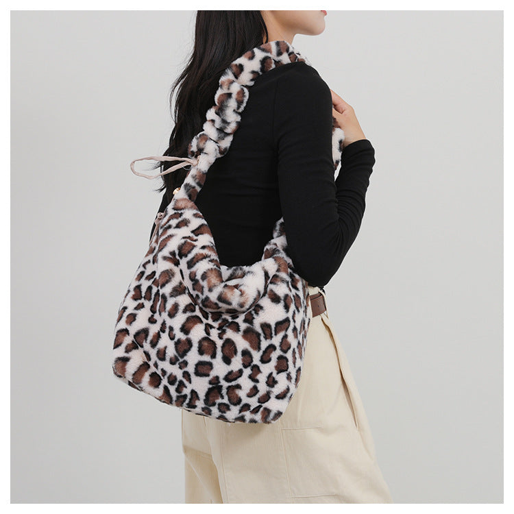 Leopard Print Plush Dumpling Shape Tote Bag For Women Featuring Sewing Thread Detail, Perfect For Autumn And Winter