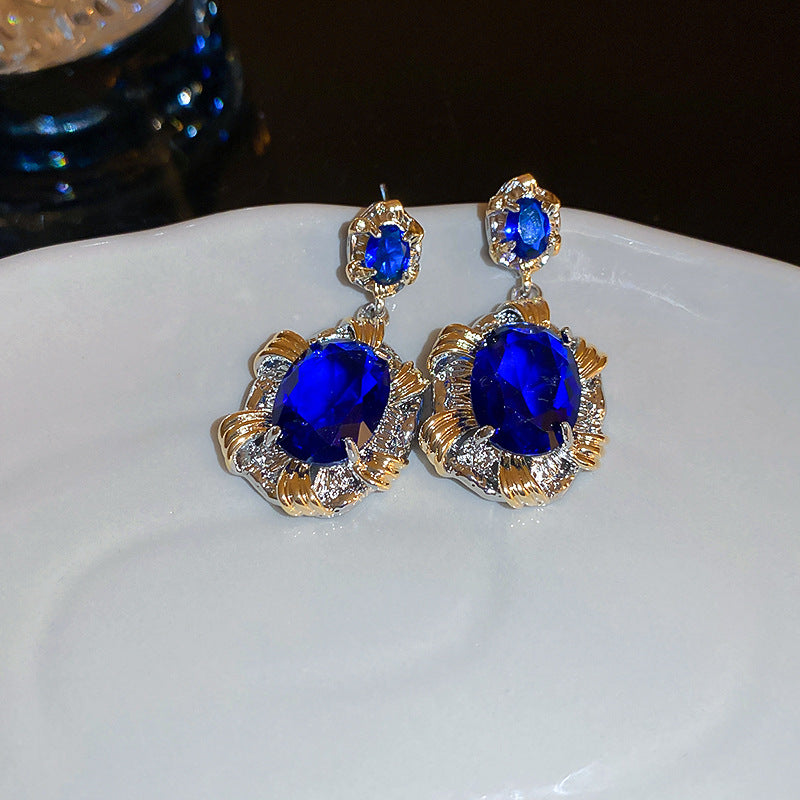 Round Enamel Stud Earrings For Women With Resin And Rhinestone Inlay, Electroplated Gold Plating Process