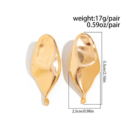 Asymmetrical Flowers Stud Earrings For Women In Zinc Alloy With Golden Plated Electroplated Finish