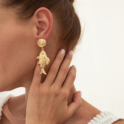 Asymmetrical Flowers Stud Earrings For Women In Zinc Alloy With Golden Plated Electroplated Finish