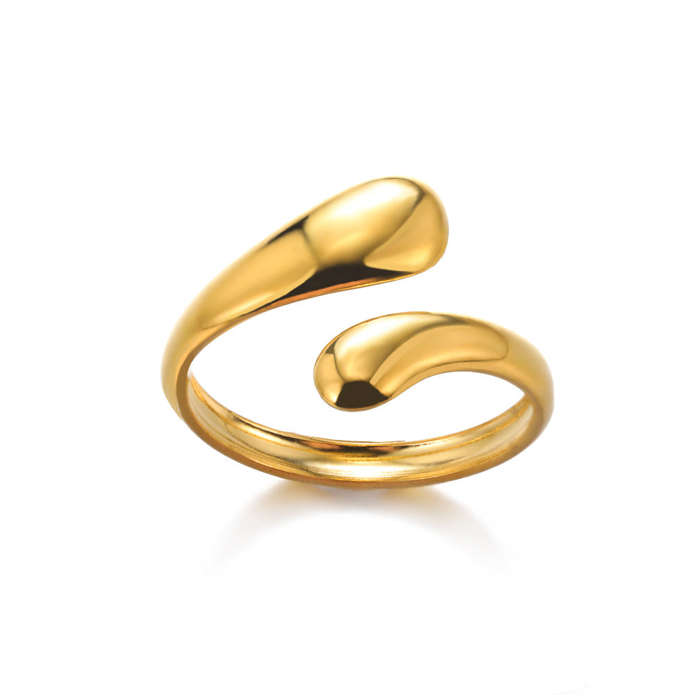 Vintage Style Women’s Ring Featuring Lines Pattern With 18K Real Gold Plated Finish In Golden