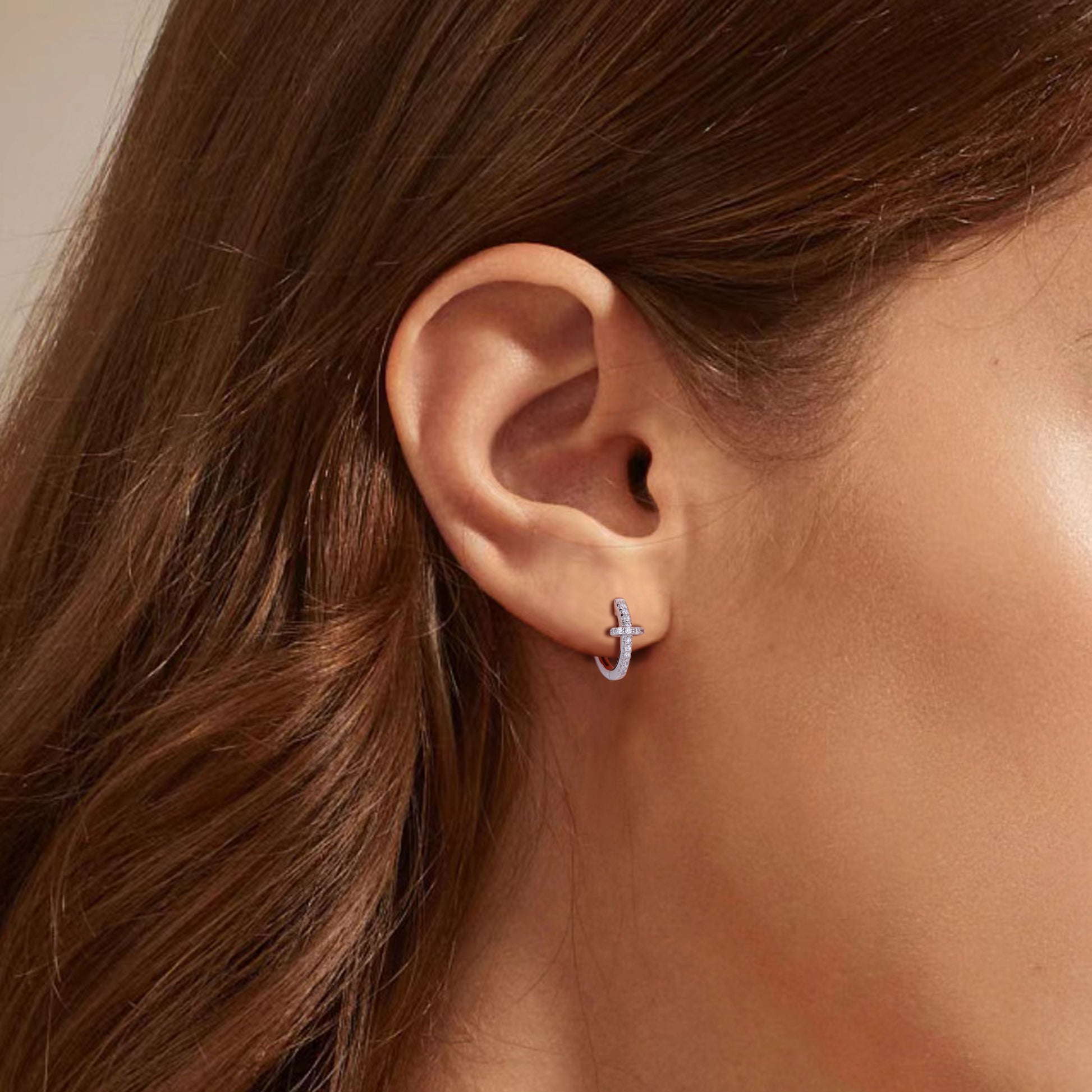 Women’s Circle Earrings In 925 Sterling Silver With 18K Real Gold Plating 0.03µm Featuring Three-Dimensional Zircon Inlay