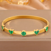 Green Heart Round Shell Bracelet