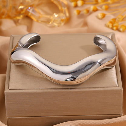 Solid Color Unisex Bangle For Super Bowl Featuring 304 Stainless Steel With 18K Real Gold Plated And Stone-Free Inlay