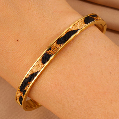 Roman Style Solid Color Bangle For Super Bowl Featuring 304 Stainless Steel With 18K Real Gold Plated And Stone-Free Inlay
