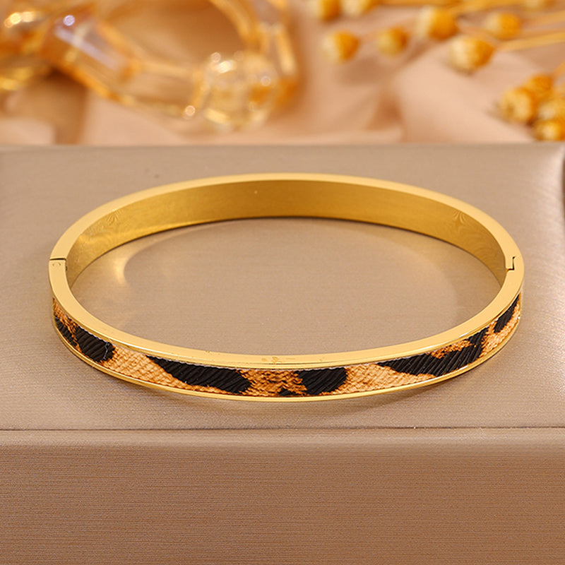 Roman Style Solid Color Bangle For Super Bowl Featuring 304 Stainless Steel With 18K Real Gold Plated And Stone-Free Inlay