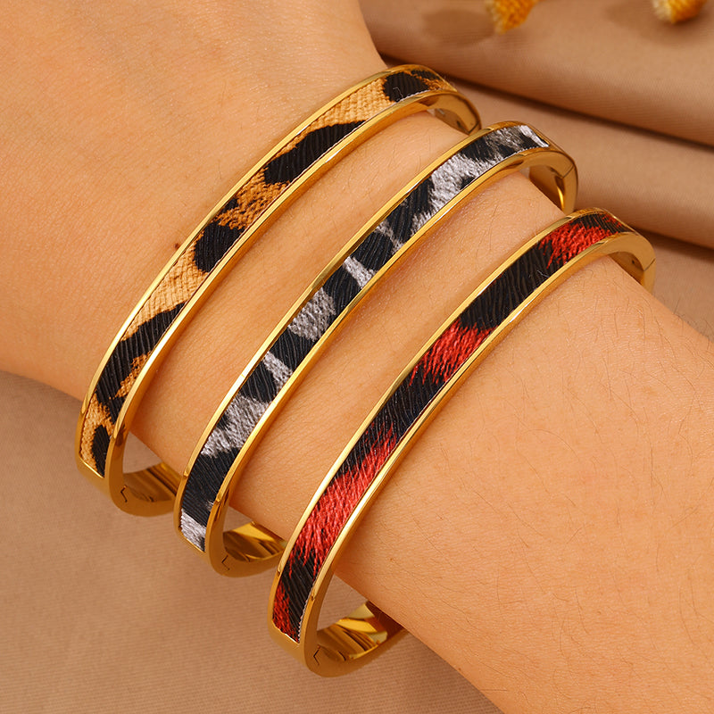 Roman Style Solid Color Bangle For Super Bowl Featuring 304 Stainless Steel With 18K Real Gold Plated And Stone-Free Inlay