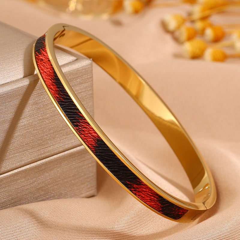 Roman Style Solid Color Bangle For Super Bowl Featuring 304 Stainless Steel With 18K Real Gold Plated And Stone-Free Inlay