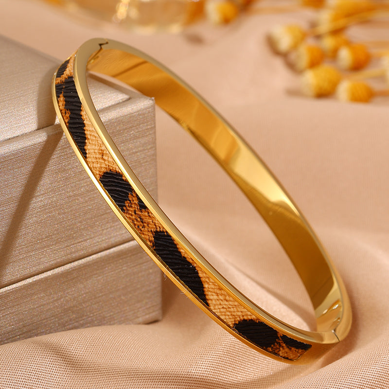 Roman Style Solid Color Bangle For Super Bowl Featuring 304 Stainless Steel With 18K Real Gold Plated And Stone-Free Inlay