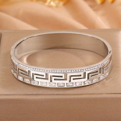 Solid Color Unisex Bangle For Super Bowl Featuring 304 Stainless Steel With 18K Real Gold Plated And Stone-Free Inlay