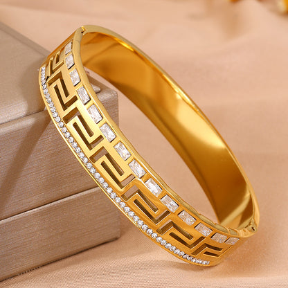 Solid Color Unisex Bangle For Super Bowl Featuring 304 Stainless Steel With 18K Real Gold Plated And Stone-Free Inlay