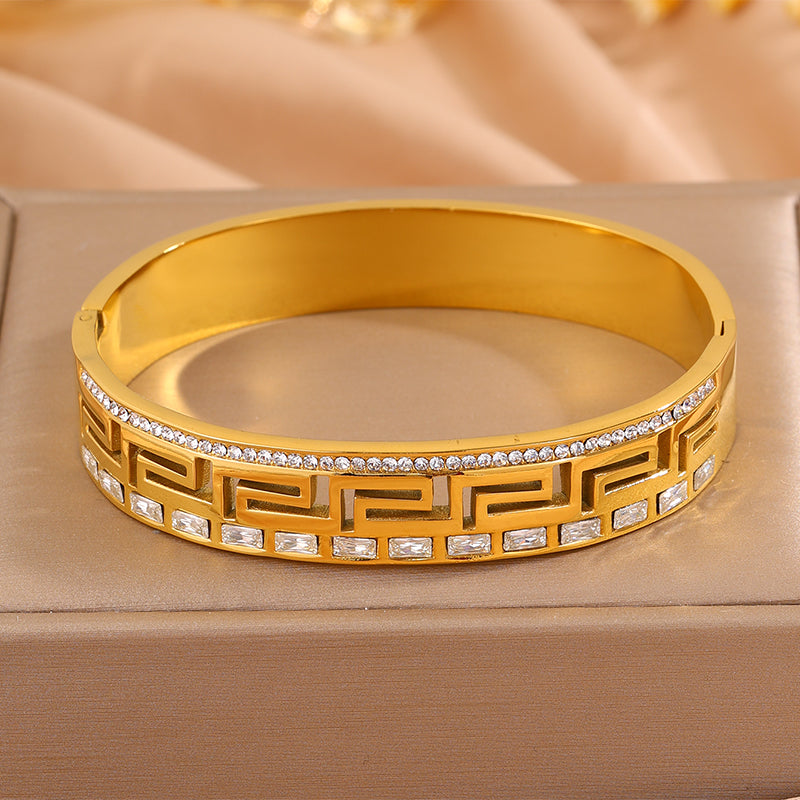 Solid Color Unisex Bangle For Super Bowl Featuring 304 Stainless Steel With 18K Real Gold Plated And Stone-Free Inlay