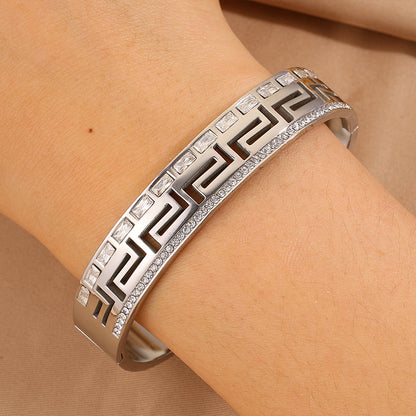 Solid Color Unisex Bangle For Super Bowl Featuring 304 Stainless Steel With 18K Real Gold Plated And Stone-Free Inlay