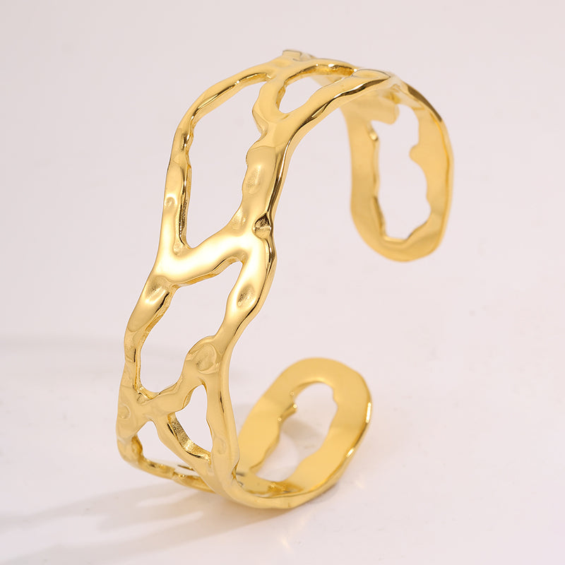 Roman Style Solid Color Bangle For Super Bowl, Made Of 304 Stainless Steel With 18K Real Gold Plating And Stone-Free Inlay