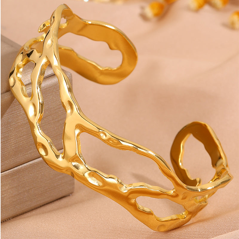 Roman Style Solid Color Bangle For Super Bowl, Made Of 304 Stainless Steel With 18K Real Gold Plating And Stone-Free Inlay