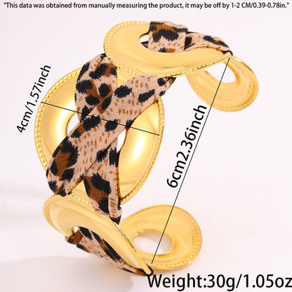 Solid Color Unisex Bangle For New Year Featuring 304 Stainless Steel With 18K Real Gold Plated And Stone-Free Inlay