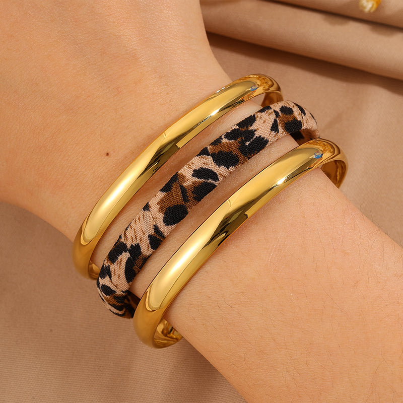 Roman Style Solid Color Bangle For Super Bowl Featuring 304 Stainless Steel With 18K Real Gold Plated And Stone-Free Inlay