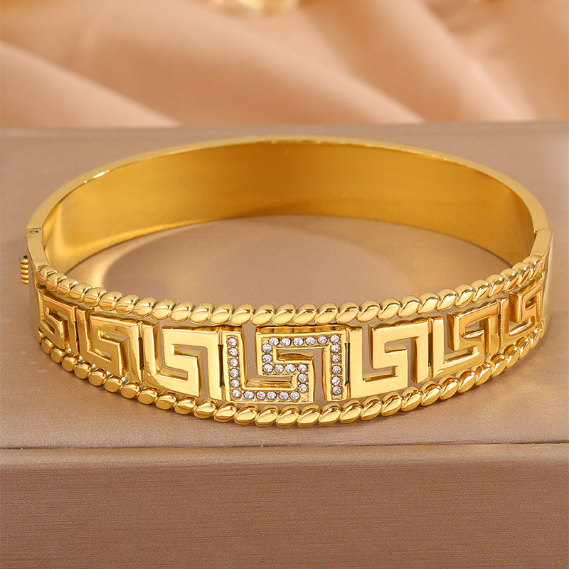 Bohemian Solid Color Bangle For Super Bowl Featuring 304 Stainless Steel With 18K Real Gold Plated And Rhinestones