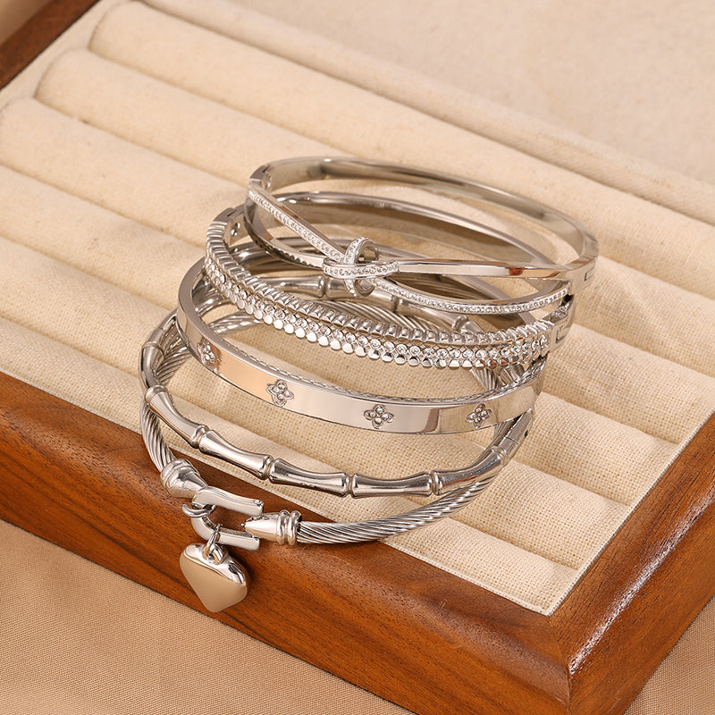 Roman Style Heart Shape Bangle For Super Bowl Featuring 304 Stainless Steel With 18K Real Gold Plated And Rhinestones Inlay