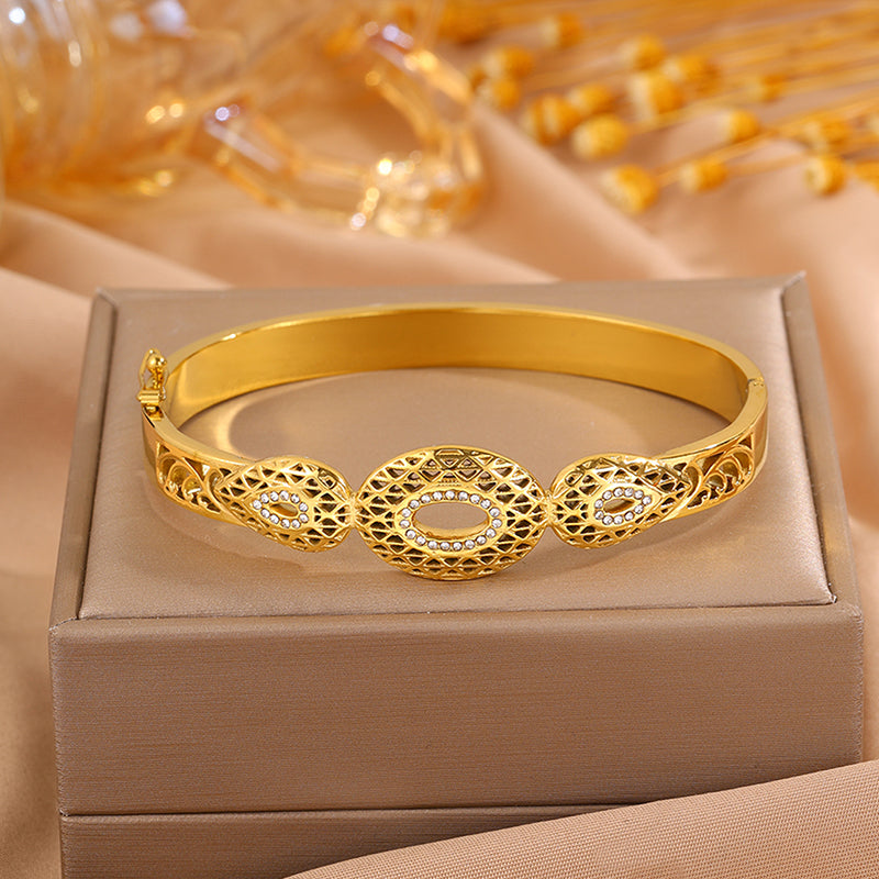 Roman Style Circle Bangle For Wedding Season, 304 Stainless Steel With 18K Real Gold Plated And Rhinestones Inlay