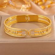 Gold Spring Cut Out Three Drill Bracelet