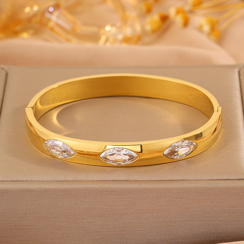 Roman Style Oval Bangle For St. Patrick Featuring 304 Stainless Steel With 18K Real Gold Plated And Stone-Free Inlay