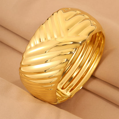 Solid Color Roman Style Bangle For Super Bowl Featuring 304 Stainless Steel With 18K Real Gold Plated Finish And Stone-Free Inlay
