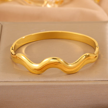 Solid Color Unisex Bangle For Super Bowl Featuring 304 Stainless Steel With 18K Real Gold Plated And Stone-Free Inlay
