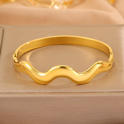 Solid Color Unisex Bangle For Super Bowl Featuring 304 Stainless Steel With 18K Real Gold Plated And Stone-Free Inlay
