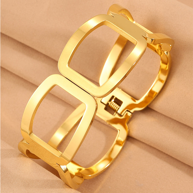 For Wedding Season Solid Color Unisex Bangle Made Of 304 Stainless Steel With 18K Real Gold Plating And Stone-Free Inlay