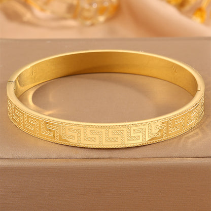 Solid Color Unisex Bangle For Super Bowl Featuring 304 Stainless Steel With 18K Real Gold Plated And Stone-Free Inlay