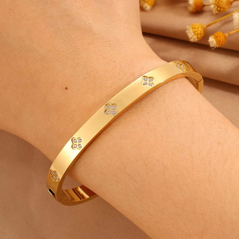 Bohemian Solid Color Bangle For Super Bowl Featuring 304 Stainless Steel With 18K Real Gold Plated And Rhinestones